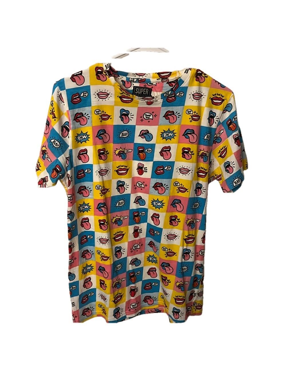 Super Massive brand sz medium super fun cartoon graphics tee shirt